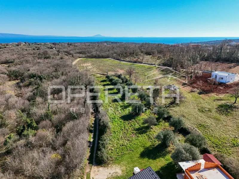 Peruški, Peruški, 3,198.00 m2, 250,000.00 EUR – 2