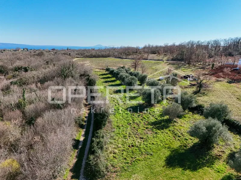 Peruški, Peruški, 3,198.00 m2, 250,000.00 EUR – 3