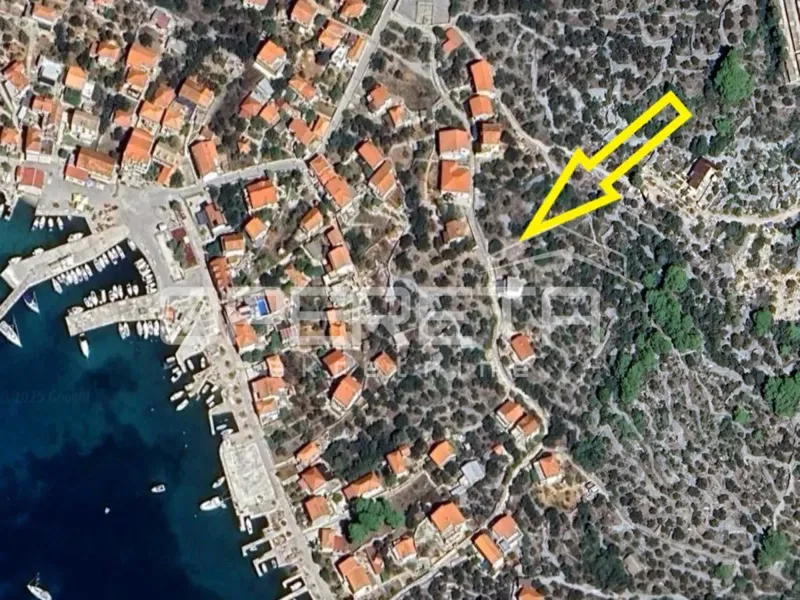 Island Kaprije, building land, 636 m2 – 2