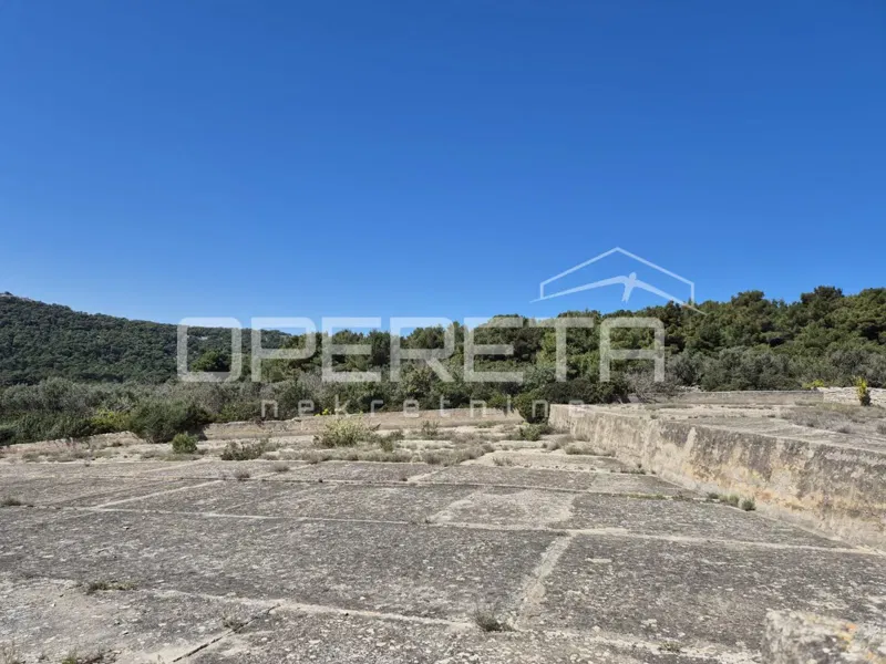 Terreno sull'isola di Žirje, 400 m dal mare, 1105 m2 – 3