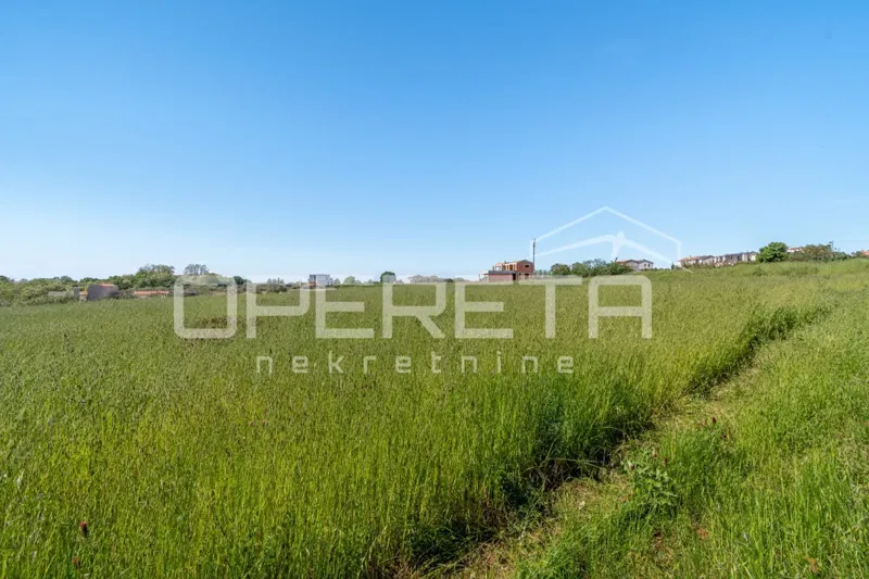 Istria, Kaštelir, land with building permit – 2
