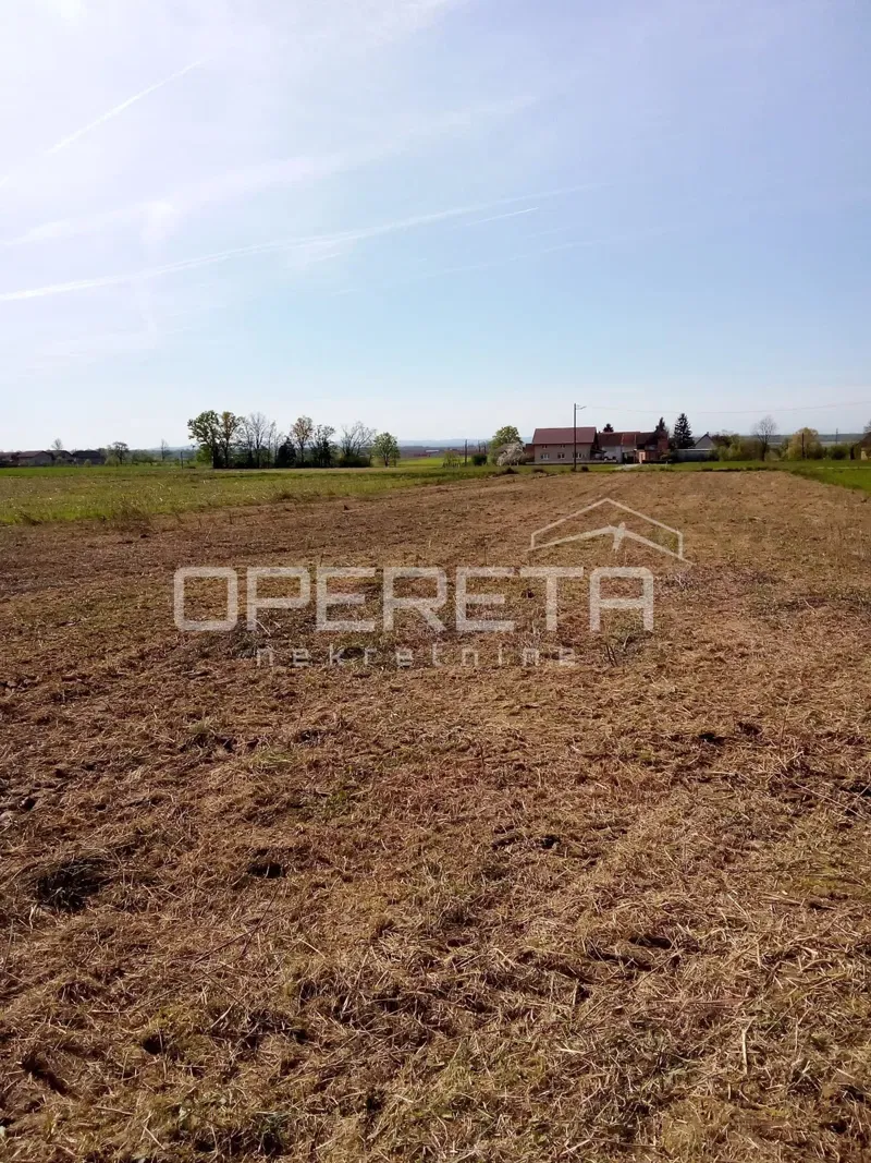 Bratina, Pisarovina, 3.198,00 m2, 49.000,00 EUR