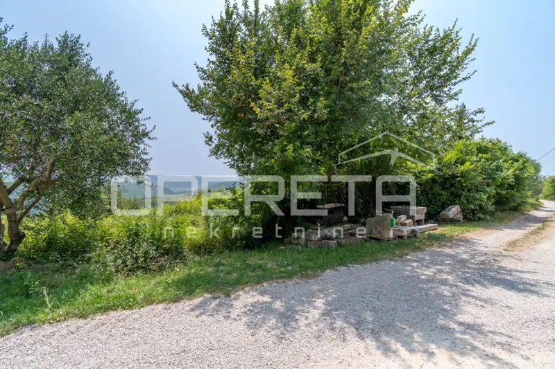 Istria, Buje area – Building land with an open view – 2