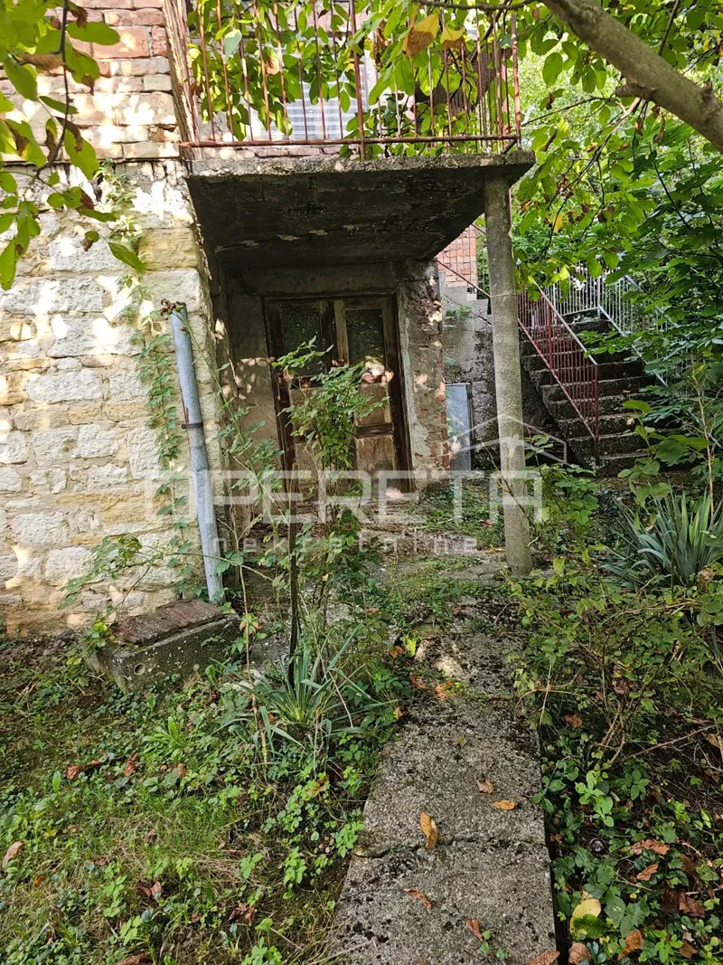 VENDITA, 1.534m2 DOMINIKA MANDIĆA, BORČEC, TERRENO EDIFICABILE CON VECCHIA CASA – 2