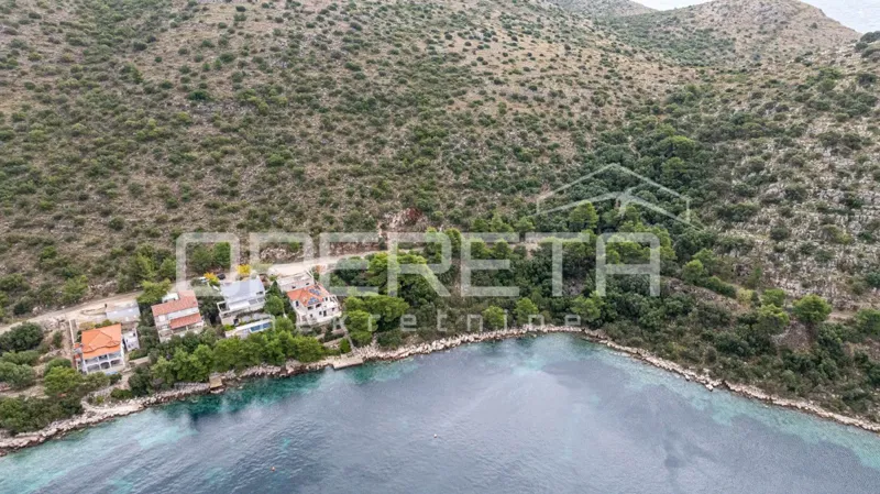 Exclusive land 507 m2 in the second row from the sea – Lastovo – 2