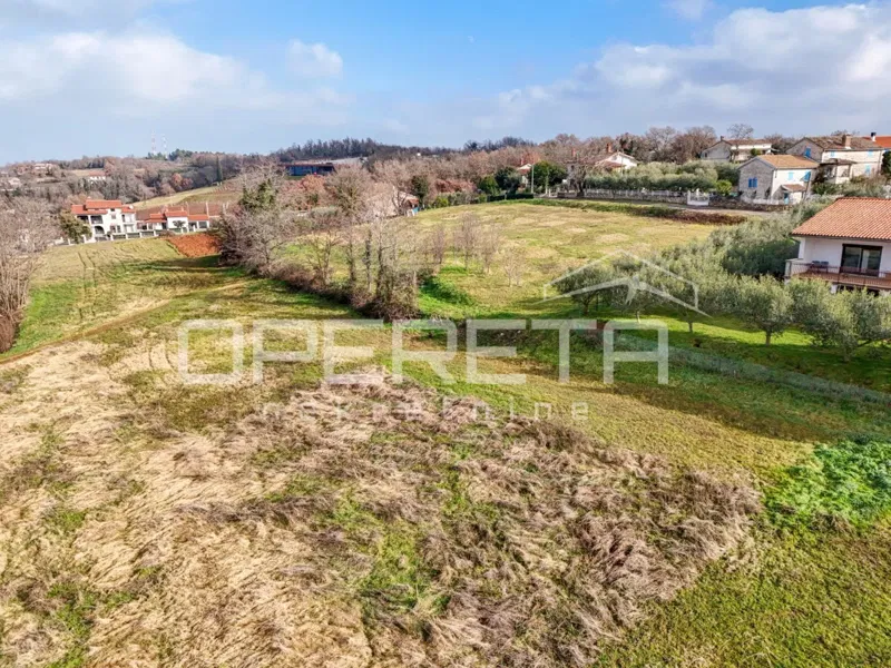 Istra, Vižinada- Građevinsko zemljište s lijepim pogledom