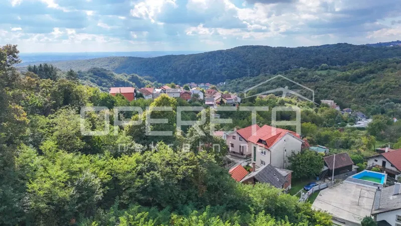Land with an open view in Markuševac, 1,334 m2 – 2