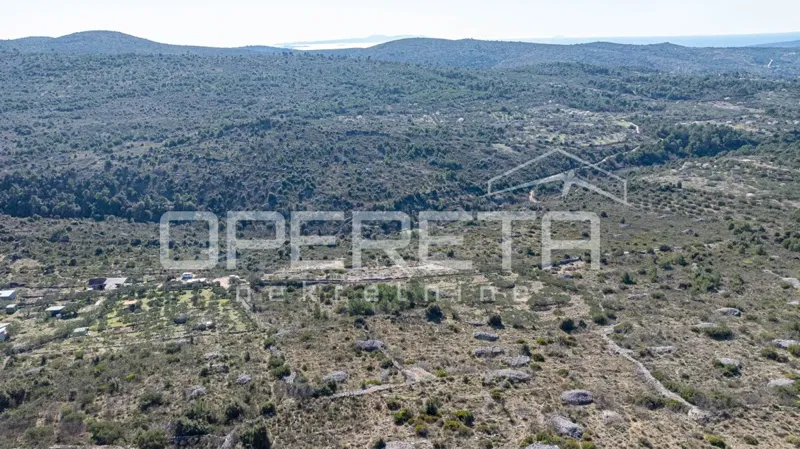 Telek Supetar – 3