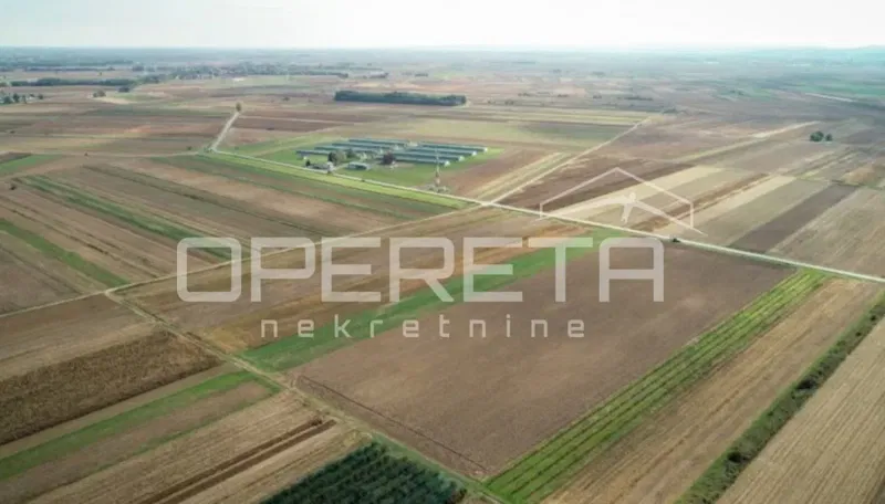 Florijana Bobića bb, Nova Ves Petrijanečka, 28,520.00 m2, 1,283,085.00 EUR – 3