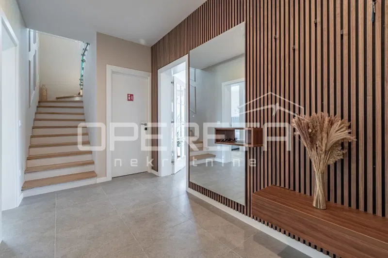 Sale, Apartment, Poreč, Tar, 4r, 125m2 – 2
