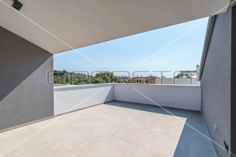 Apartment with a view of Rovinj and the sea with a rooftop terrace – 2