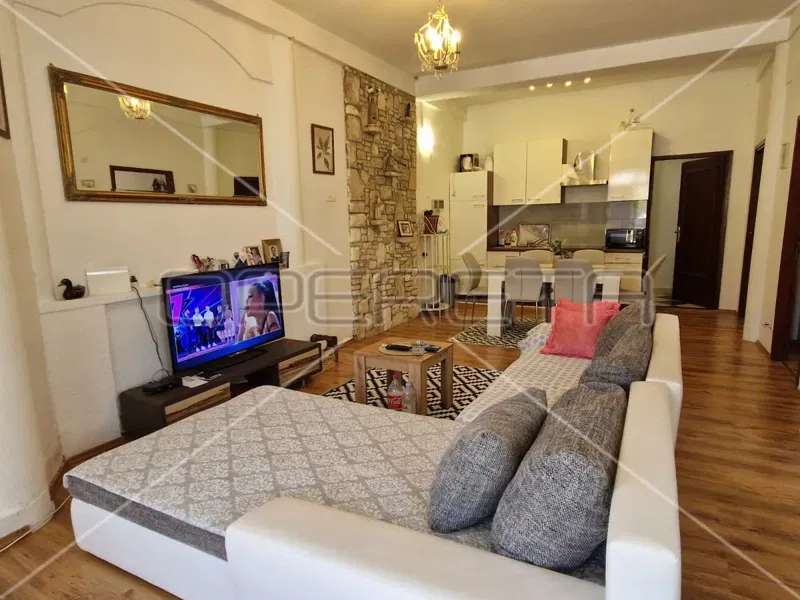Istria, Ližnjan, ground floor apartment, 3 bedrooms, shared garden and pool – 2