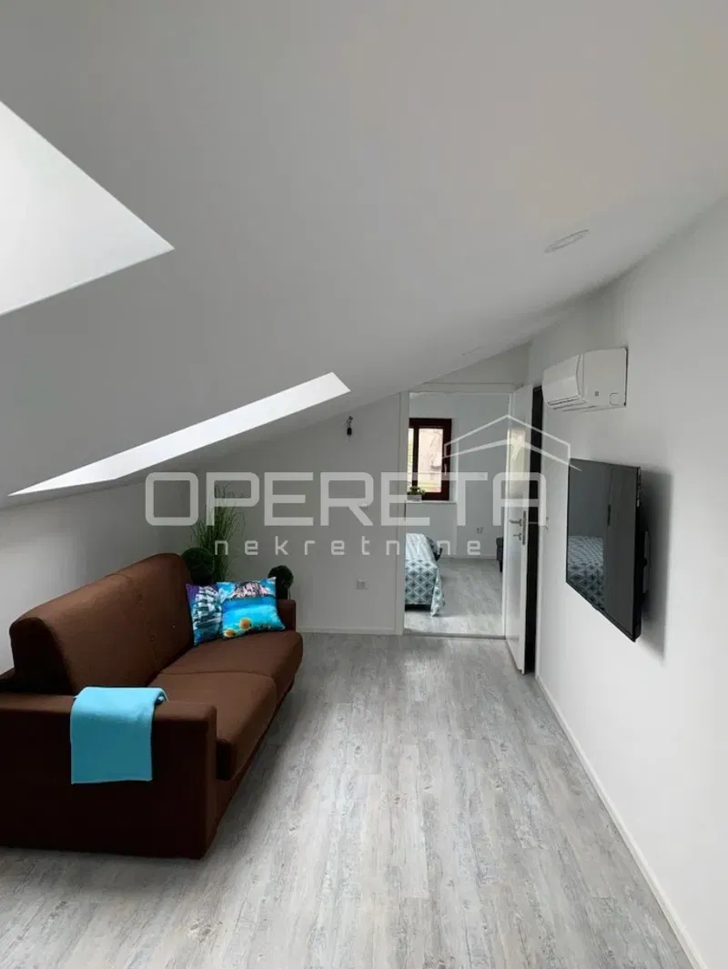 ISTRIA, POREČ - Appartamento ristrutturato nel centro della città – 3