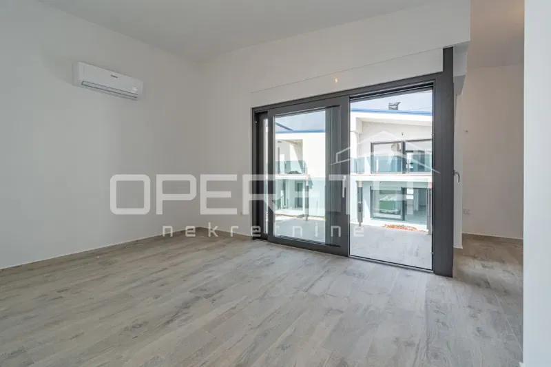 Istrie, okolí Umagu – dvoupokojový byt blízko moře – 3