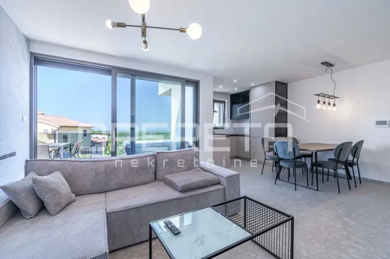 Istria, vicinity of Poreč – three-room apartment with terrace and sea view – 2
