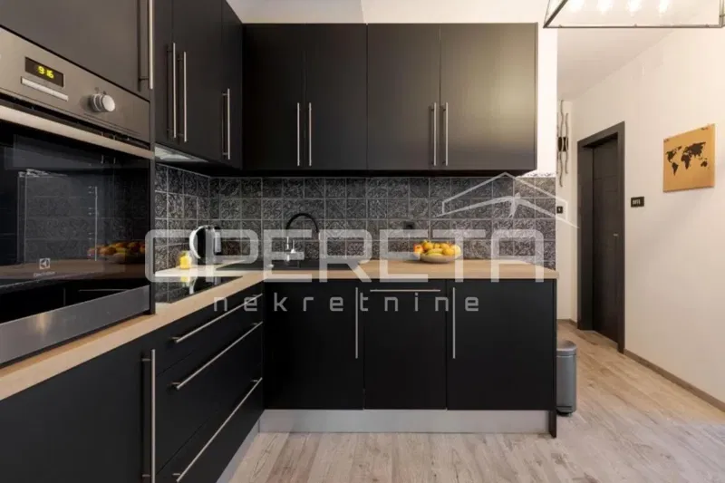 FOR SALE, APARTMENT, ZAGREB, CENTER, DOLAC, 80m2, 3-room apartment - 2 separate apartments – 3