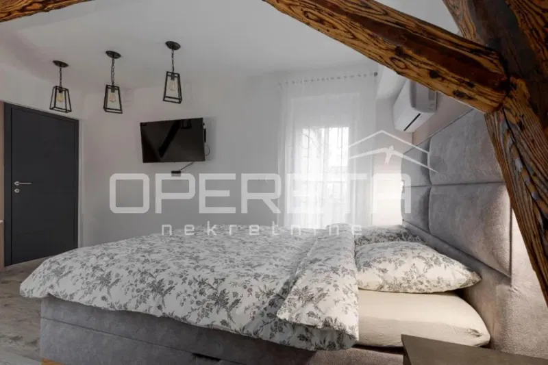 FOR SALE, APARTMENT, ZAGREB, CENTER, DOLAC, 80m2, 3-room apartment - 2 separate apartments – 2