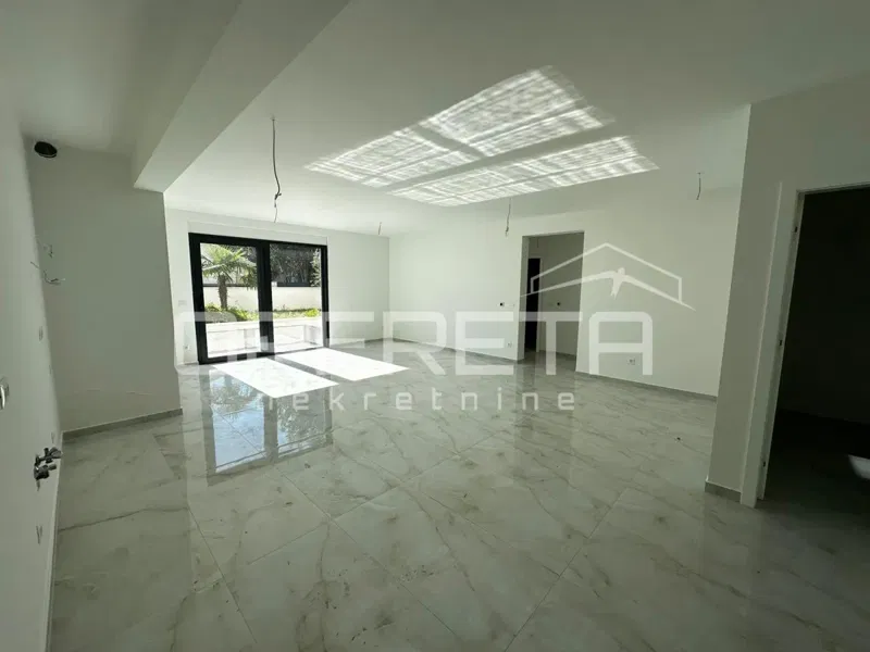 Apartment 89 m² in New Building with Pool, Garden and Parking Space – Okrug Gornji – 2