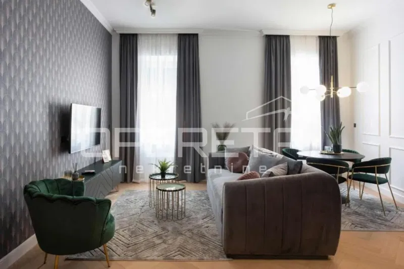 FOR SALE, APARTMENT, ZAGREB, CENTER, SKALINSKA near Tkalčićeva, 45m2, 2-room – 2