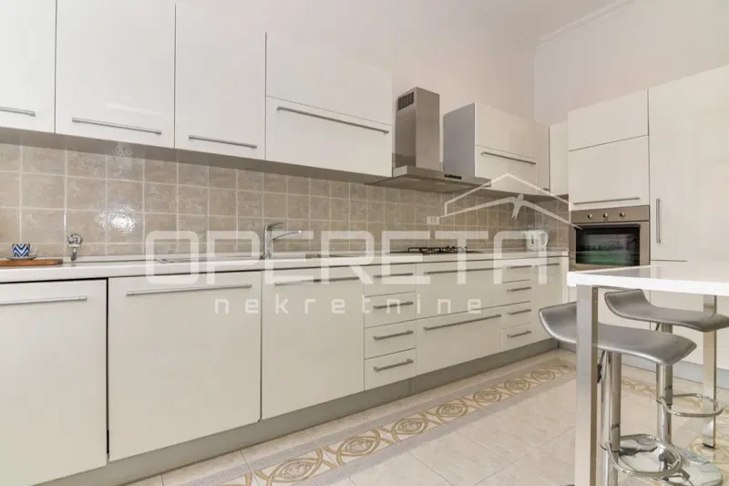 Rent, Apartment, Centar, Zrinjevac, 4,5r, 180m2 – 3