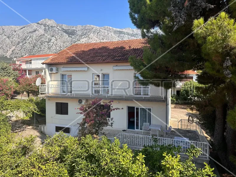 Savršena kuca za obiteljski život ili turistički najam, Orebić