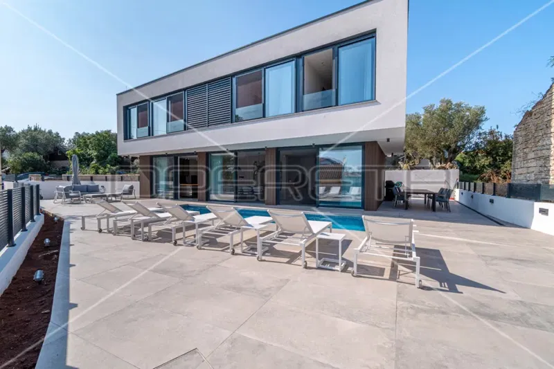 Sale, House, Rovinjsko Selo, Rovinjsko selo, Stand alone, 178m2 – 2