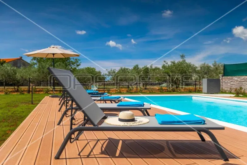 Istria, Svetvinčenat, modern villa with 5 bedrooms and heated pool – 3