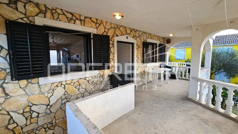 Vir – house with two apartments, close to the beach and the center – 2