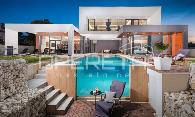 Villa di lusso SMART HOME con piscina Infinity a 400m dal mare – 2