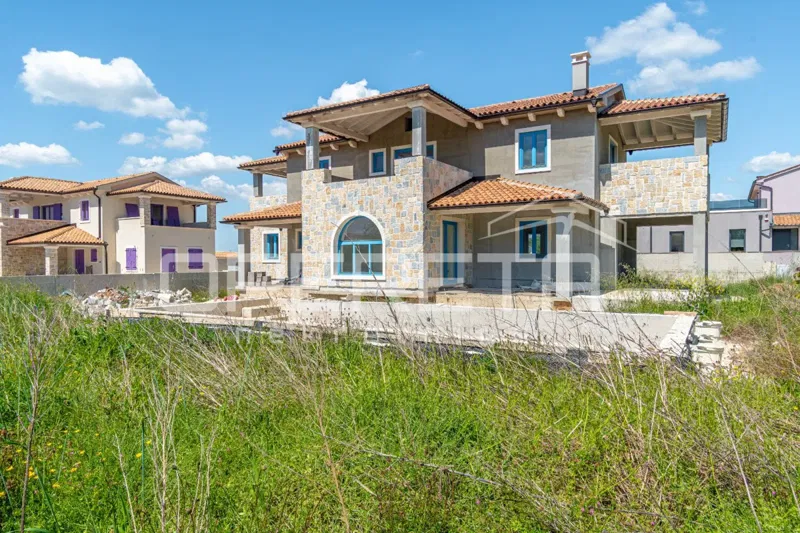 Istria, Rovinj area – House with pool and sea view – 3