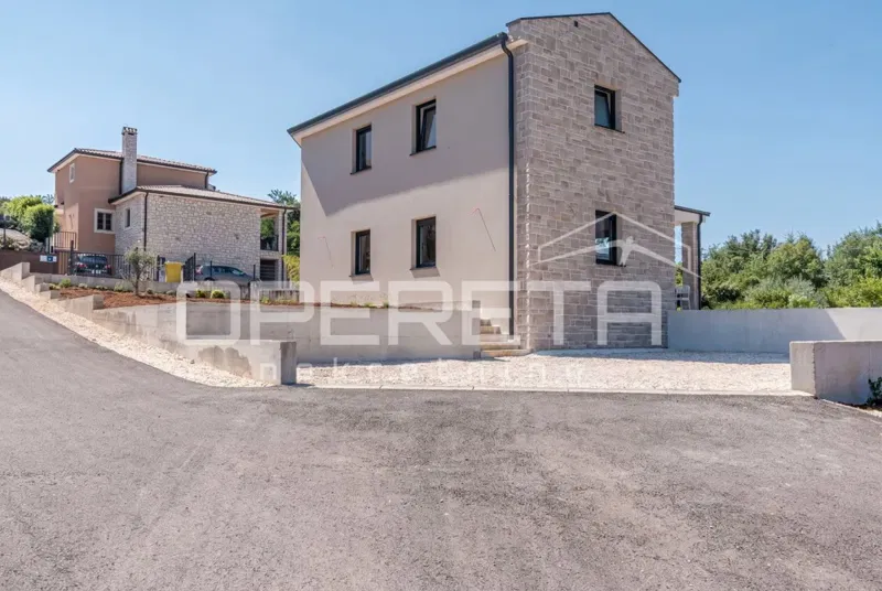 Istria, vicinity of Poreč – Mediterranean house with a pool and privacy – 2