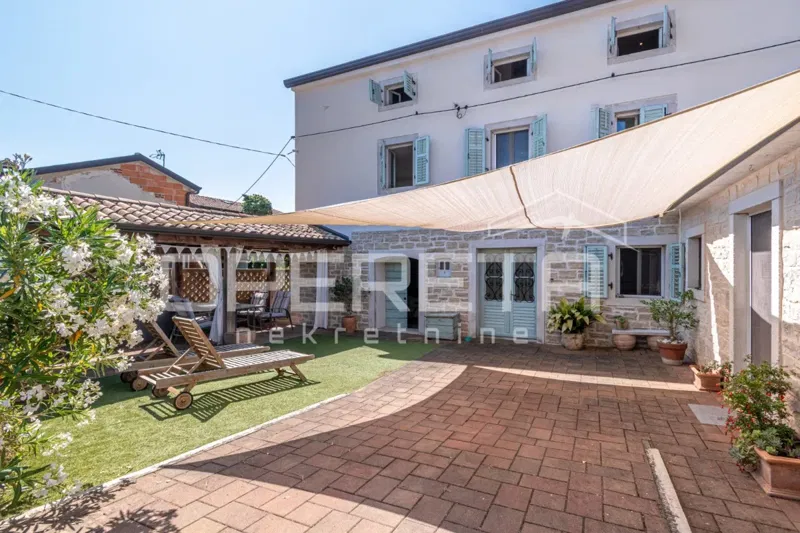Istria, vicinity of Poreč - Stone house with 4 bedrooms and heating – 2