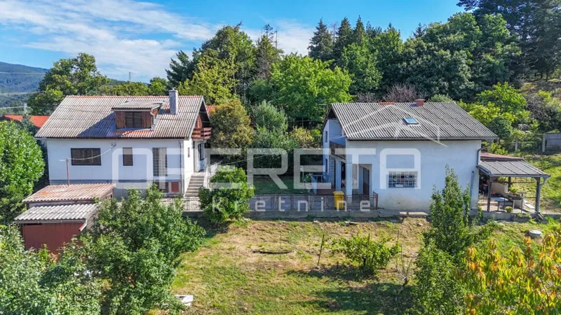 FOR SALE, REMETE, REMETSKI KAMENJAK, 2 DETACHED HOUSES ON A PLOT OF 1440m2. – 2
