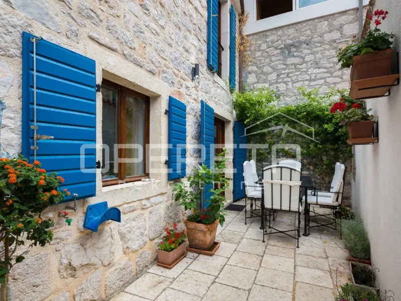 Luxury house in the center of Murter – 3