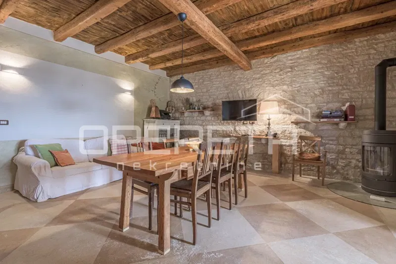 Istria, Svetvinčenat Area – Traditional Istrian Stone House with Pool – 3