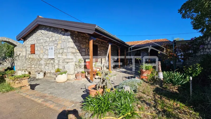 Zadar, Crno - Stone house with a cellar and a large yard – 3