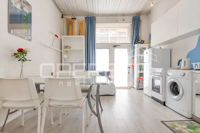 Vendita, Locale su strada, Centar, Vodnikova , 43m2 – 2