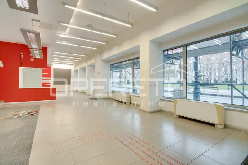 Affitto, Locale su strada, Centar, Zrinjevac, 404m2 – 2