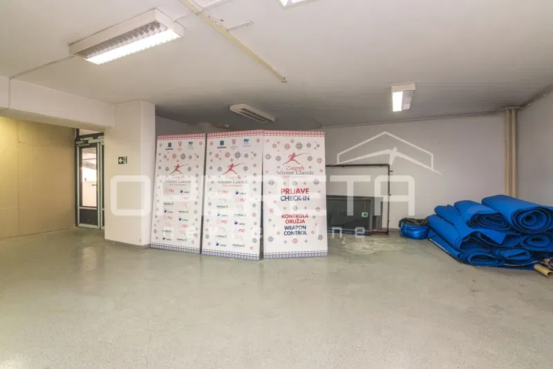 Affitto, Ufficio, Gornja Dubrava, Hrvatskog proljeća, 500m2 – 2