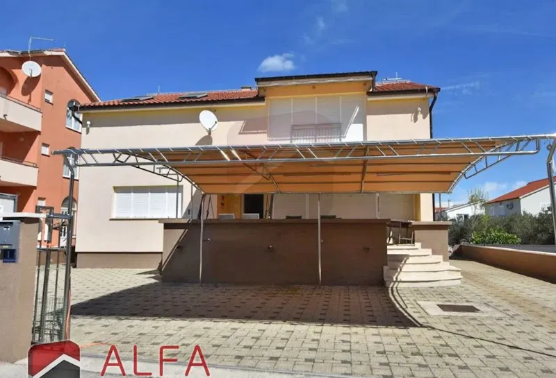 Chorwacja,Vodice - elegancki dom rodzinny na sprzedaż na działce o powierzchni 1382 m² – 2