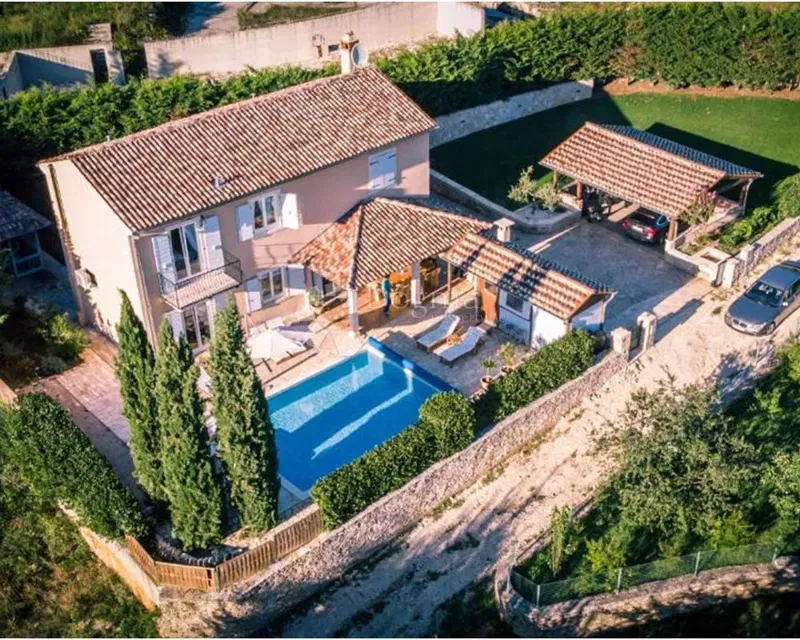 AFFASCINANTE VILLA ISTRIANA MODERNA – 2