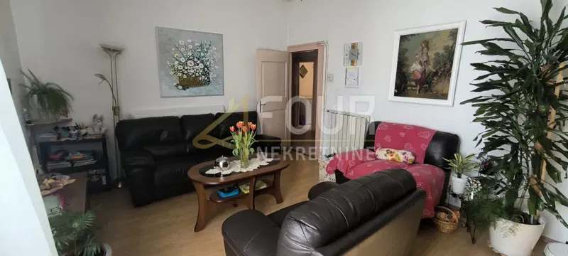 Pula, Center, 1 bedroom + living room, balcony, sea view – 3