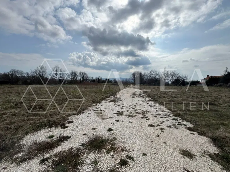 Terreno Labin – 2