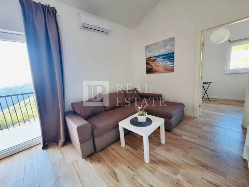 CRIKVENICA - novogradnja sa četiri stambene jedinice – 2