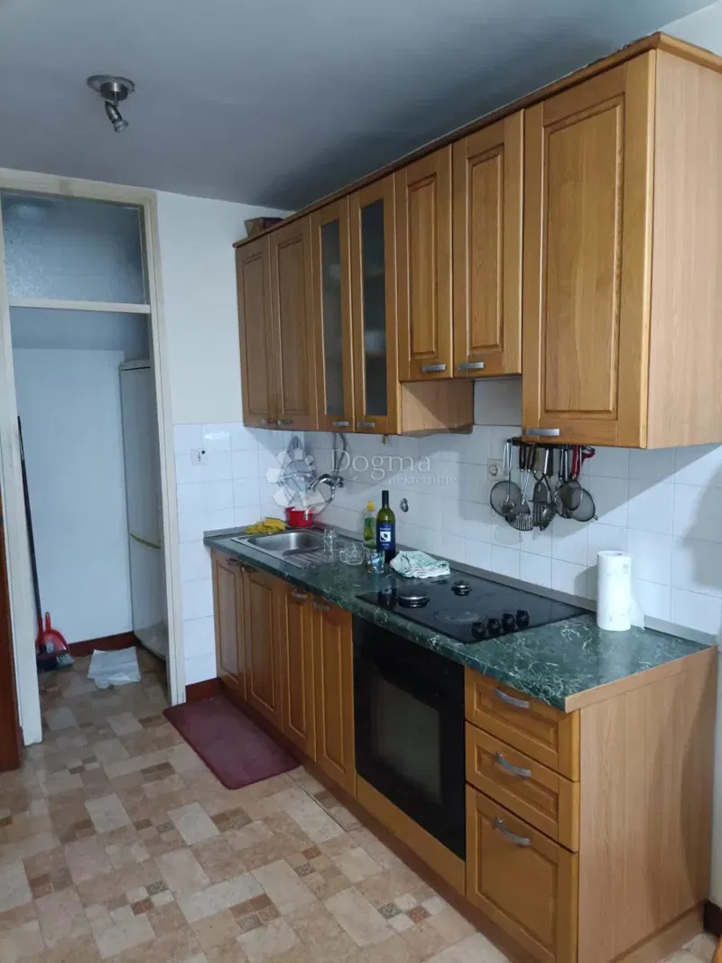 Flat Spinut, Split, 63,15m2 – 2