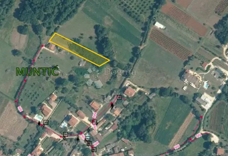 Terreno edificabile Muntić, Ližnjan, 1.513m2 – 2