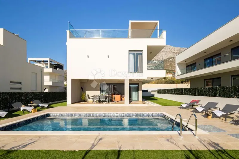Casa Kaštel Sućurac, Kaštela, 250m2 – 3