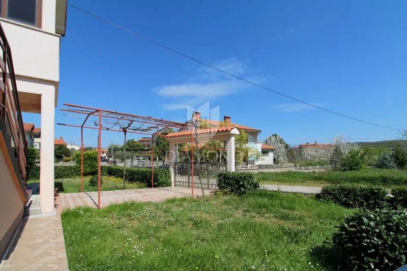 Labin, splendida casa familiare con tre unità abitative separate – 3