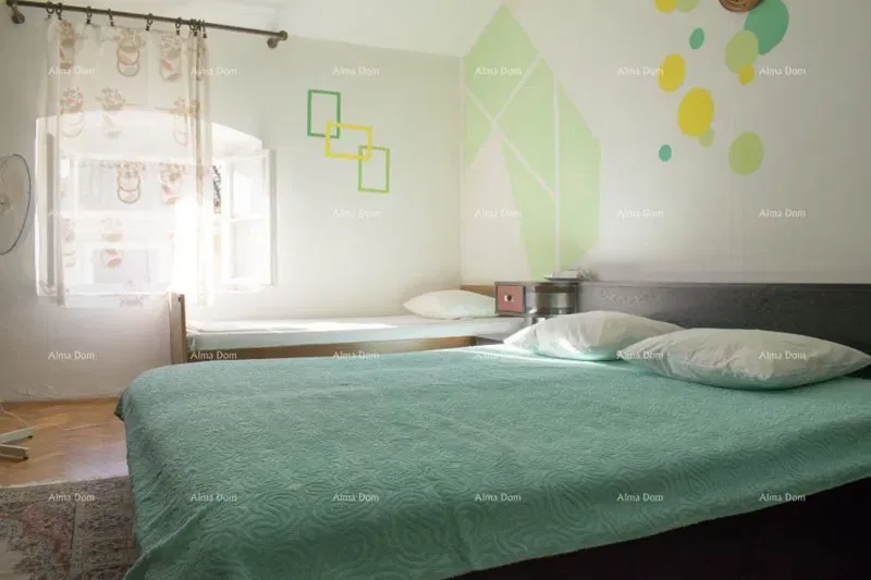 Poreč, Apartment for Sale with 3 Bedrooms – 2