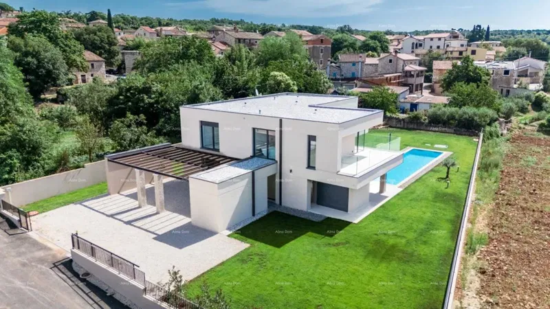 Casa Familiare di Lusso con Piscina in Vendita a Labinci, Vicino a Poreč – 2
